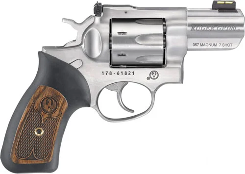 RUGER GP100 357MAG 2.5" ADJ. - SS RUBBER W/HARDWOOD 7-SHOT